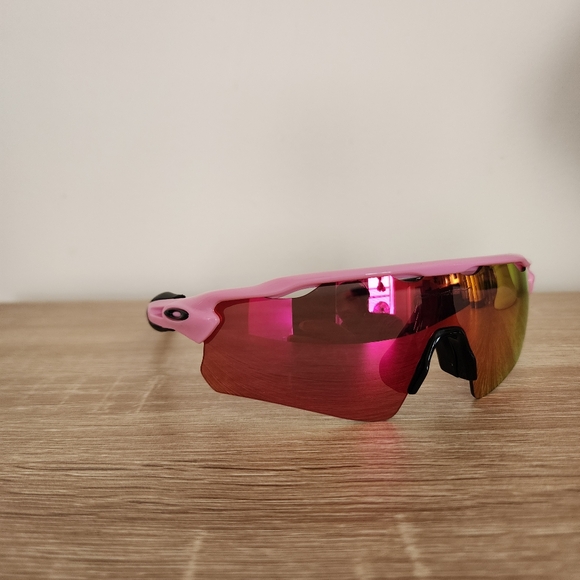 Oakley Radar EV path - Picture 3 of 9